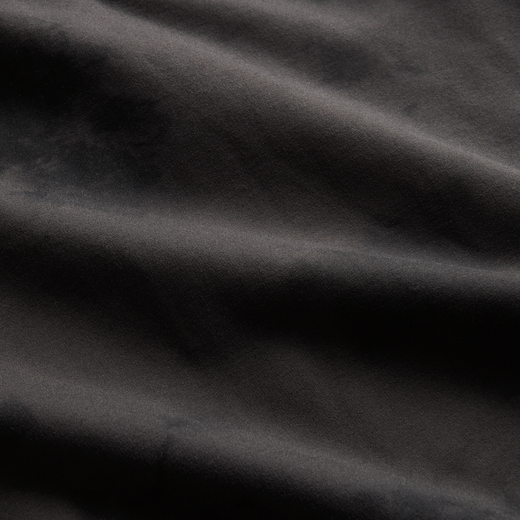 The materials of Roark x Motorhead's El Morro Fleece Hoodie in Worn Black Big Image - 8