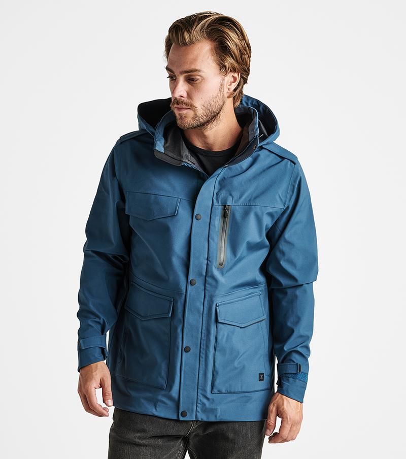 Dial In Your Coat And Explore With The Best Jacket For Men Big Image - 2