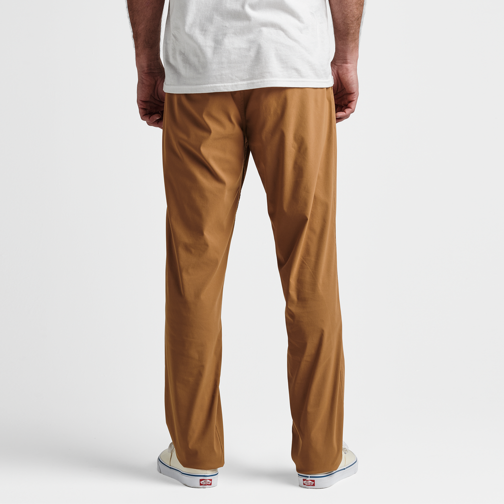 The model of Roark men's Campover Pants - Pignoli Big Image - 3