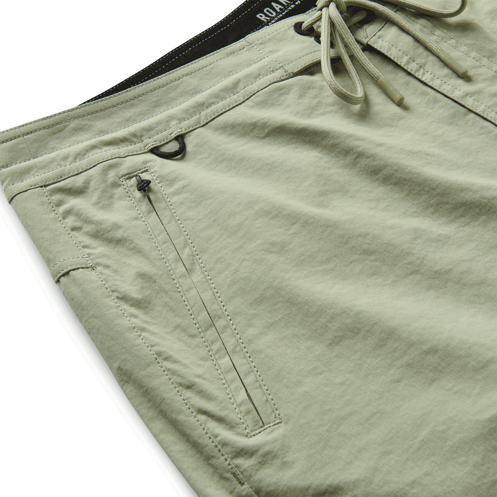 The materials, details, and designs of Roark men's Layover Trail Shorts - Chaparral Big Image - 10
