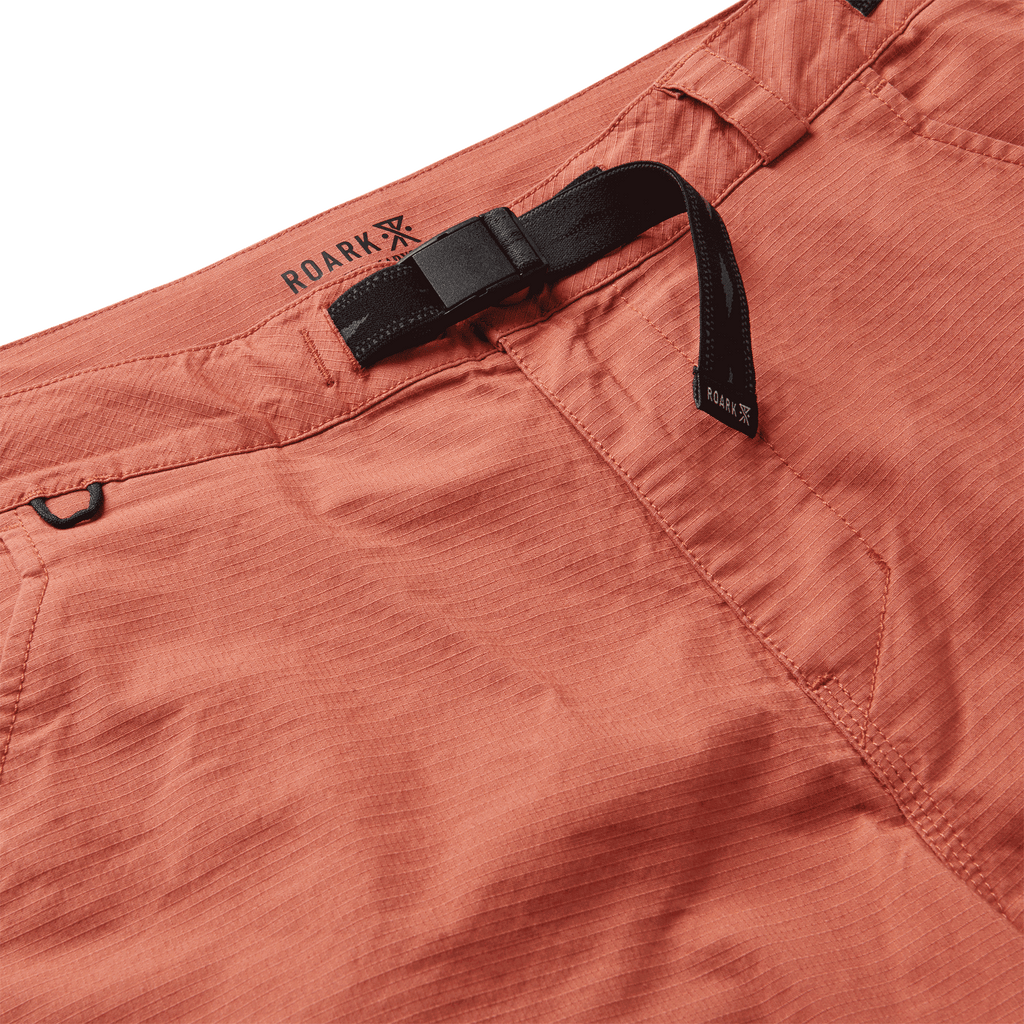 The details of Roark men's Campover Shorts - Saffron Red Big Image - 9